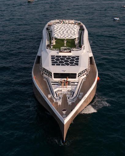 Lotus Mega Yacht Dinner Cruise
